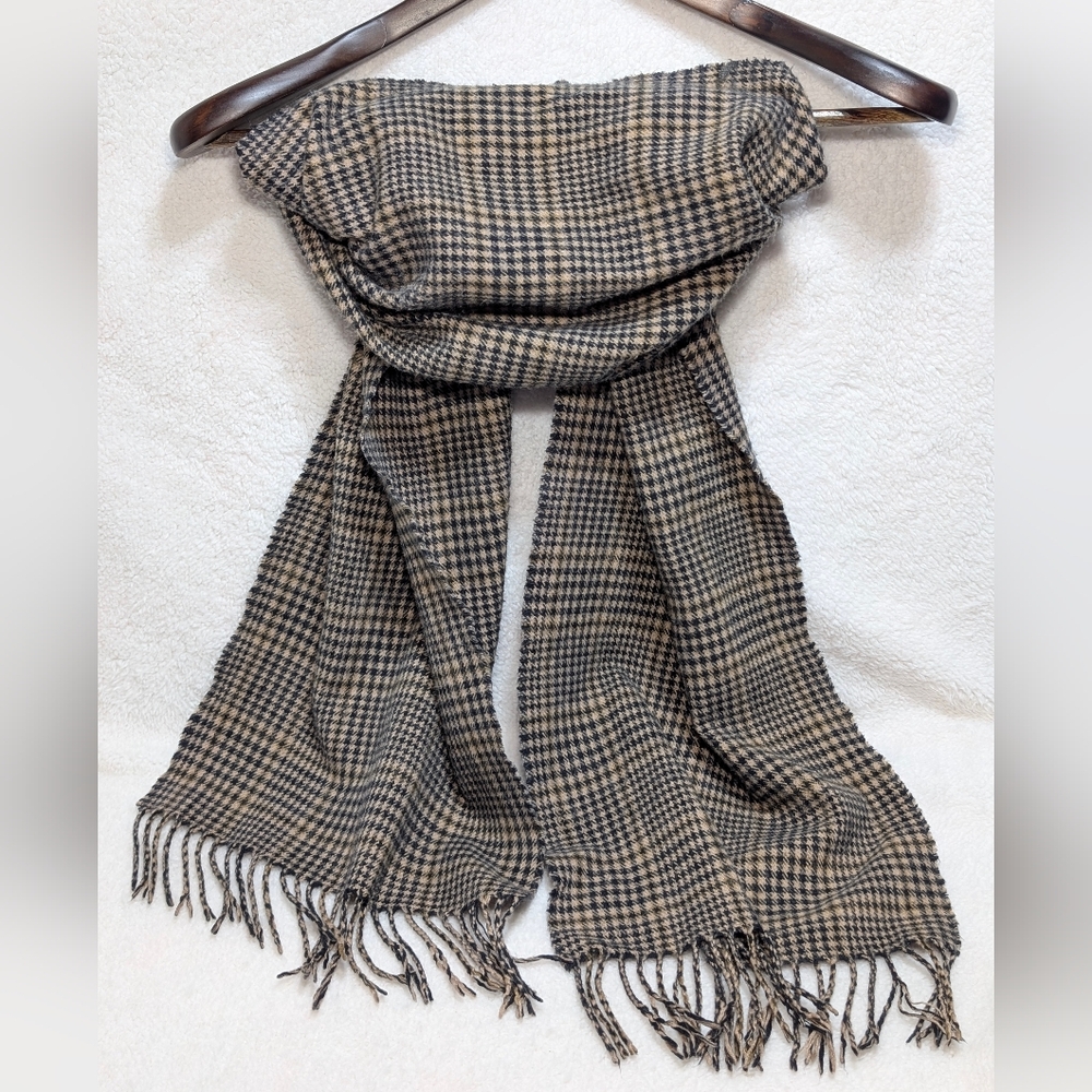 Houndstooth Cashmere Scarf Black and Tan Made In England Unisex Natural Fibers
